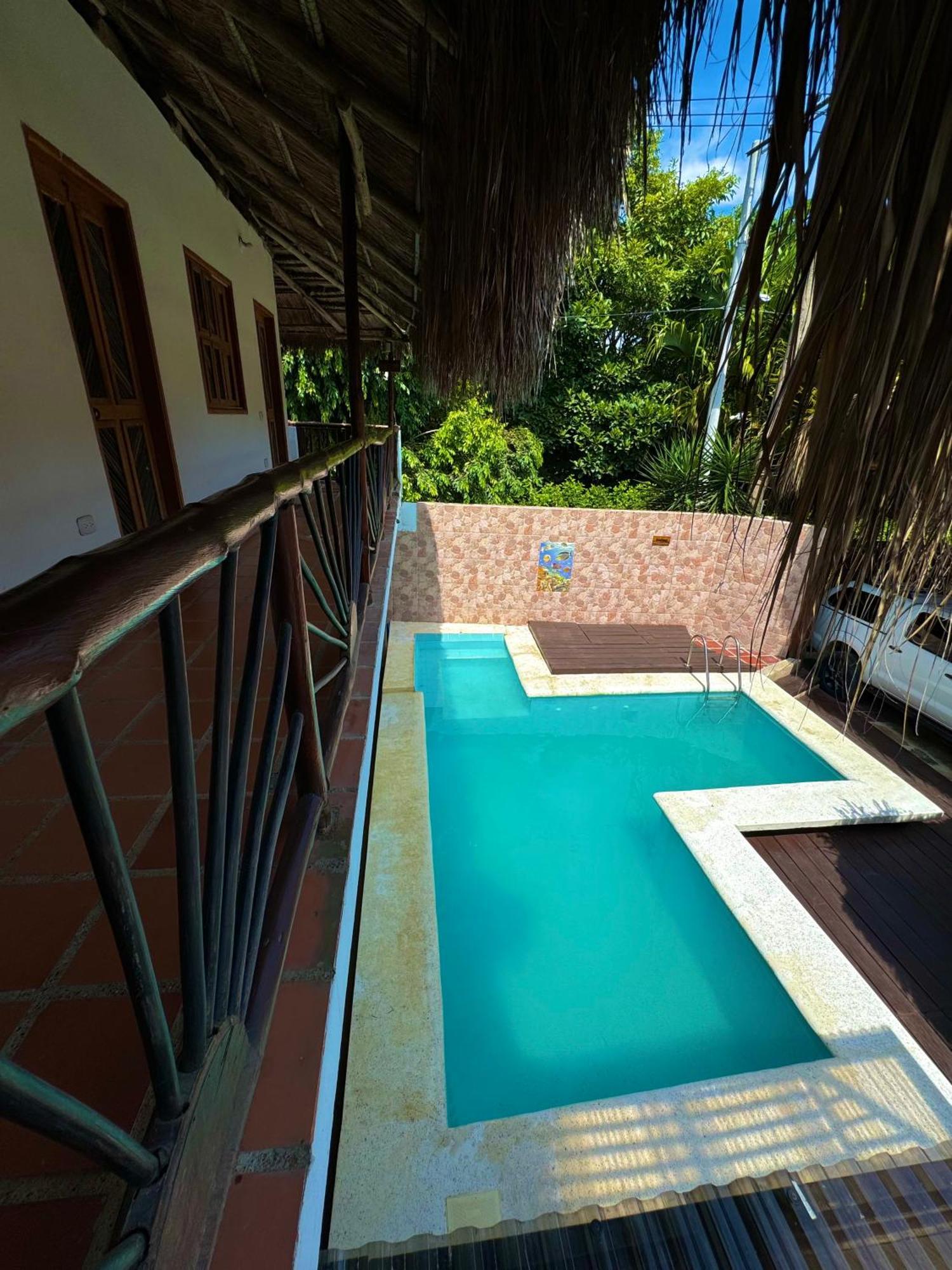 Hostal Nibuni Palomino Exterior photo