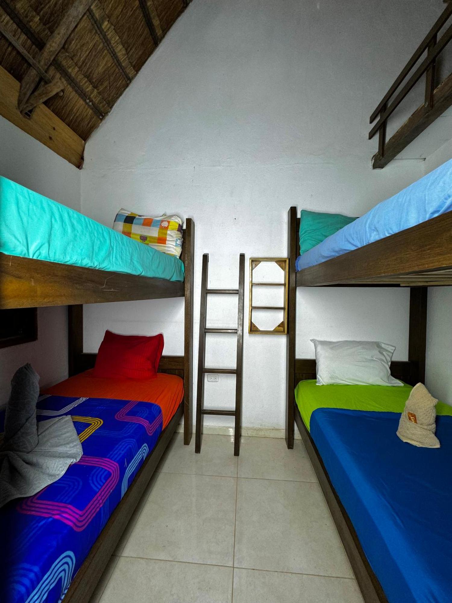 Hostal Nibuni Palomino Exterior photo